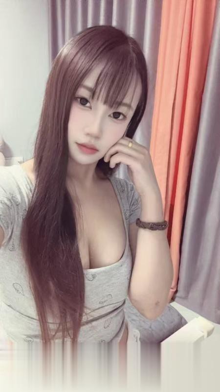 大胸小雅老师