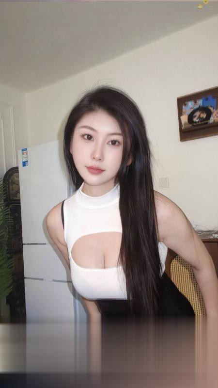 风骚香奈儿气质佳