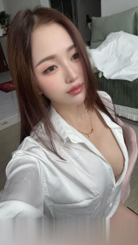 沙井性感骚女友