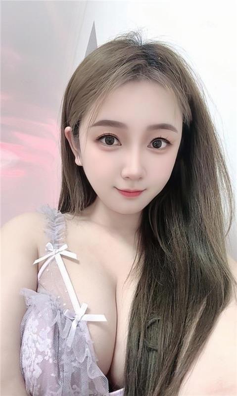 长宁大奶蜜桃臀