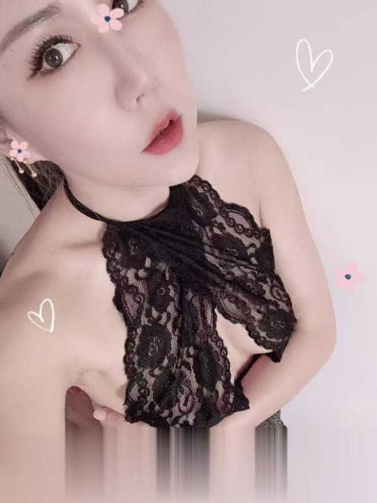 市北深喉女王果冻
