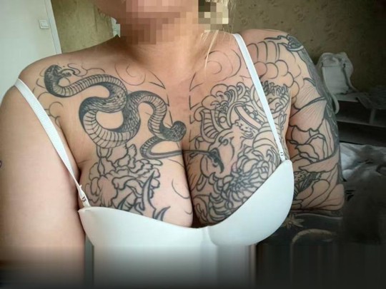 浑南纹身小妹