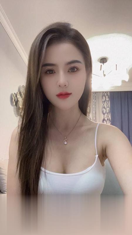天河白胸肥臀御姐芸汐