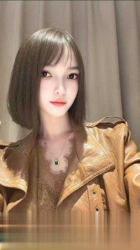 性感少女朵朵