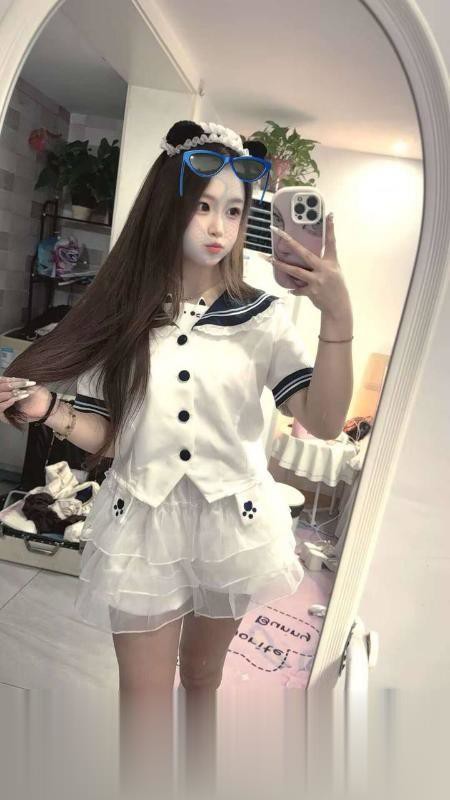 单纯嫩妹媛丽