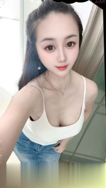 风骚水多大胸姐姐